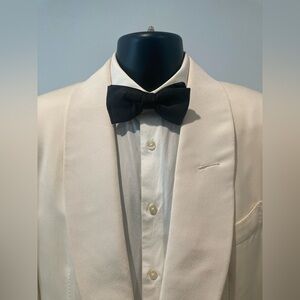 Rare Tom Ford James Bond 007 Batwing Black grosgrain Silk Bow Tie